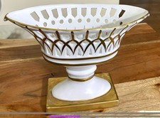 Andrea by Sadek Reticulated Porcelain Oval Basket with Blue Floral Lattice and Gold Trim — listing 4