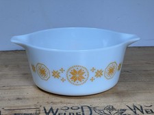 Vintage Pyrex Town & Country Casserole Dish #474 with Lid — listing 3