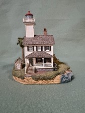 Harbour Lights Skeletal Screwpile Lighthouse Figurine with Keeper's Cottage — listing 5