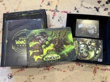 World of Warcraft Collector's Edition (2004) - The Art of World of Warcraft Book, Game Discs, Manual, Soundtrack CD, Map — listing 3
