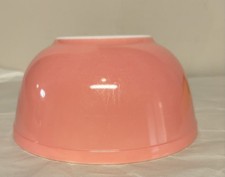 Vintage Pyrex Pink Solid-Color Mixing Bowl