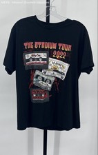 Mötley Crüe / Def Leppard 'The Stadium Tour 2022' Black Concert T-Shirt with Full Date Back Print Medium — listing 3