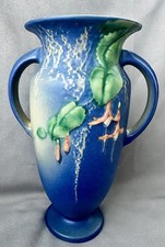 Roseville Pottery Fuchsia Pattern Two-Handled Vase in Green — listing 4