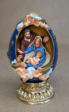Faberge-Style Religious Nativity Trinket Egg with Hinged Lid and Resin Holy Family Figurine — listing 6