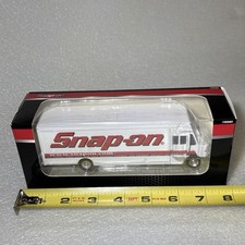 Snap-on Diecast Delivery Van Toy Truck