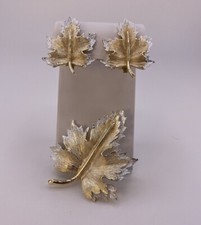 Sarah Coventry "Nature's Choice" #7933 Silver and Gold-Tone Maple Leaf Brooch and Clip Earrings Set in Original Box — listing 5