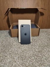 Apple iPhone 16e 128GB, Unlocked, Grade A (Wholesale Auction Lot Listing) — listing 2