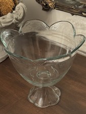 Vintage Pressed Glass Footed Fruit Bowl with Thistle & Fan Pattern — listing 6