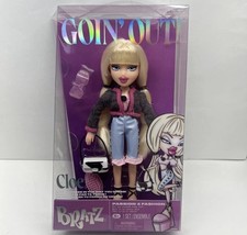Bratz Doll with Blonde Hair, Graphic Tee & Black Cargo Pants — listing 5
