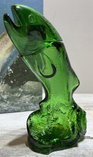 Avon Rainbow Trout Decanter with Tai Winds After Shave, Green Glass Figural Fish Bottle — listing 4