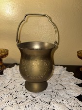 Vintage Octagonal Faux-Woodgrain Ice Bucket with Brass Dome Lid and Acorn Finial — listing 4