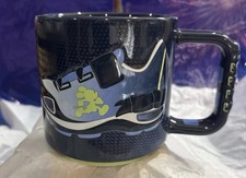 runDisney Holiday Insulated Travel Mug with Red Lid — listing 4