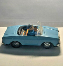 Vintage MF 171 Friction Tin Litho Convertible Car with Driver and Siren, Made in China — listing 6