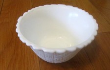 Vintage Milk Glass Basketweave Bowl with Scalloped Rim — listing 3