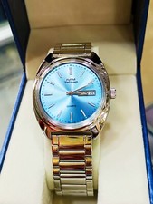 HMT Quartz Men's Wristwatch with Black Dial, Twin Subdials & Stainless Steel Bracelet — listing 5
