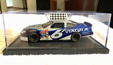 Mark Martin #6 Valvoline Cartoon Network Wacky Racing 1:24 Diecast NASCAR Stock Car — listing 5