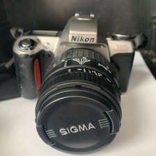 Nikon N65 film N65 35mm SLR Film Camera with AF Nikkor 28-80mm Zoom Lens