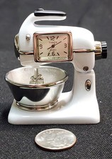 Vintage Novelty Miniature Stand Mixer Figural Desk Clock — listing 3