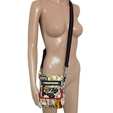Sakroots Artist Circle Crossbody Bag with Peace Birds Print — listing 2