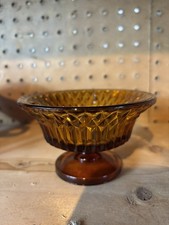 Vintage Amber Pressed Glass Bowl with Diamond Point (Sawtooth) Pattern — listing 4