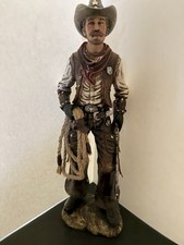 Western Cowboy Figurine with Cowboy Hat and Bandana — listing 3