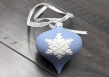 Wedgwood Blue Jasperware 1993 Christmas Collector Plate