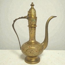 Indian brass ewer Vintage Indian Etched Brass Aftaba Ewer Pitcher with Hinged Lid — listing 5