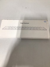 Apple Magic Keyboard with Numeric Keypad and Touch ID (Spanish Layout) — listing 4