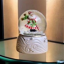 Lenox Vintage-Style Santa Claus Musical Snow Globe with Ceramic Base — listing 5