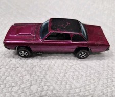 Hot Wheels Redline Custom T-Bird - Magenta/Hot Pink — listing 5