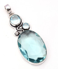 1980s Sterling Silver Bezel-Set Blue Aquamarine-Colored Stone Pendant on Sterling Chain — listing 6