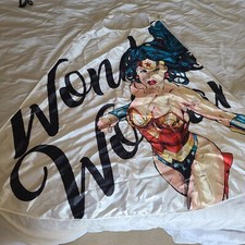 Wonder Woman Stacking Loaf-Style Plush Toy (Six Flags Exclusive) — listing 6