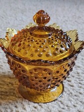 Vintage Amber Glass Scalloped Rose Bowl / Flower Petal Bowl, 8 in x 3 in — listing 3