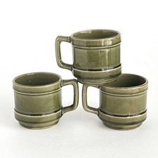 Set of 8 Mid-Century Avocado Green Ceramic Coffee Mugs with White Interior — listing 6