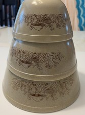 Vintage Pyrex 'Forest Fancies' Mushroom Nesting Casserole Dish Set (3 pieces)