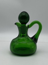 Vintage Emerald Green Glass Cruet with Applied Handle and Faceted Clear Stopper — listing 3