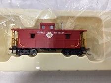 Norfolk Southern Wide-Vision Caboose, Red, O Gauge Model Train Car, listing 3