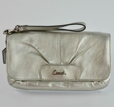 Coach Ashley Leather Flap Wristlet Clutch — listing 3