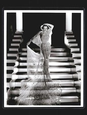 Joan Crawford 1930s MGM Fan Photo / Premium Portrait Card, Facsimile Signature — listing 6