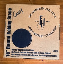 The Pampered Chef 15" Round Baking Stone, Family Heritage Collection #1370, New in Box — listing 2