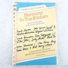 Harmony In The Kitchen: Favorite Recipes of Musical Celebrities (The Musicians Cookbook) — listing 3
