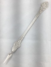 Wendell Manufacturing Sterling Silver Flatware Set, Athenia Pattern, 32 Pieces (34.8 ozt)