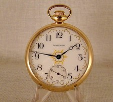 Vintage 1940s-1950s Waltham Men's Gold-Filled Square Tank Dress Watch with Subsidiary Seconds
