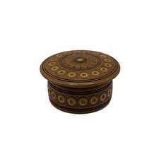 Wooden Trinket Box with Inlaid Diamond Argyle Pattern Lid — listing 6