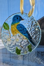 Handmade Fused Glass Onion Ornament with Monogram 'B' and Gold Filigree, Beaded Hanger — listing 3