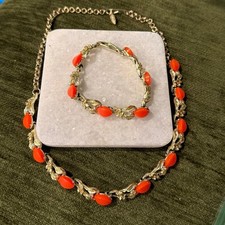 Vintage Cocktail Ring with Faceted Orange Cabochon in Silver-Tone Setting — listing 5