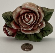 Cast Iron Floral Cakelet / Muffin Baking Pan, Flower-Shaped Cavities (Rose, Daisy, Lily) Other maker's mark — listing 3