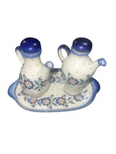 Boleslawiec Polish Pottery Oil & Vinegar Cruet Set with Tray, Blue Grape Pattern, 3-Piece — listing 3