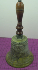 Titanic 1912 London Commemorative Brass Hand Bell with Wood Handle — listing 3