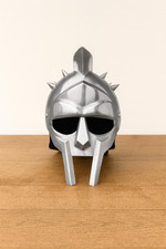 Gladiator 'Maximus' Spiked Arena Helmet with Crest and Face Mask — listing 2